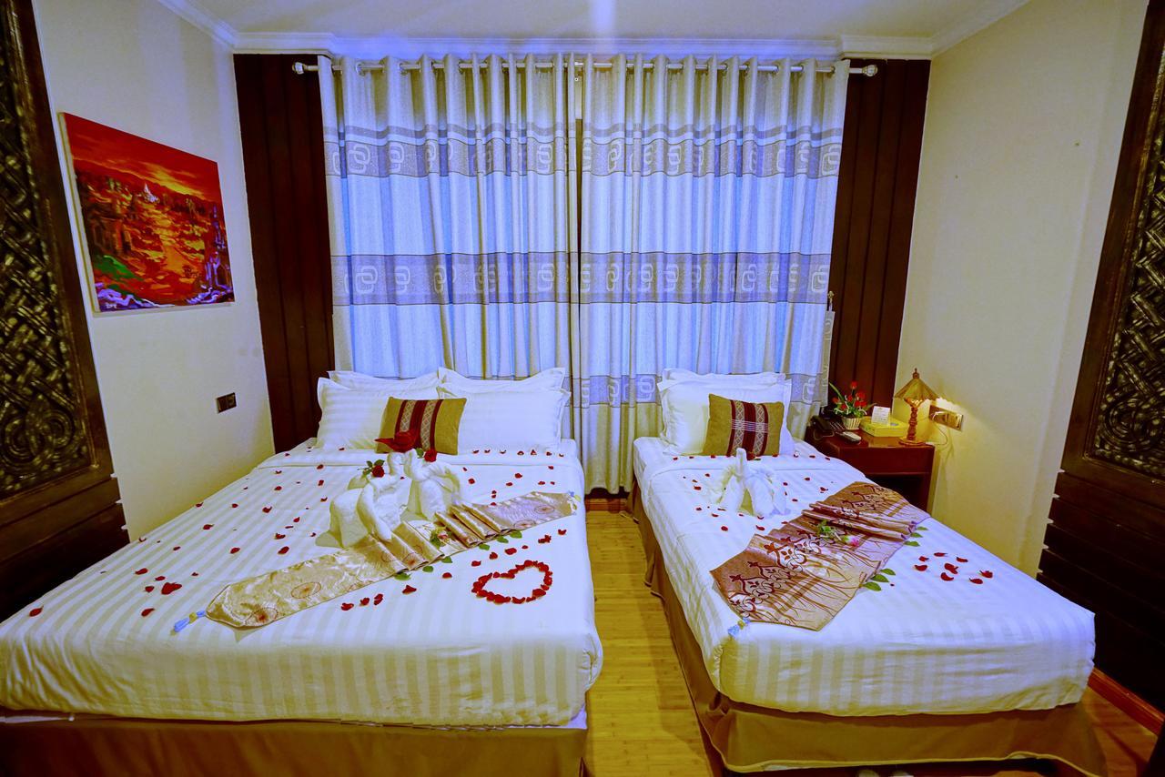 Hotel Boss - Mandalay Bagian luar foto
