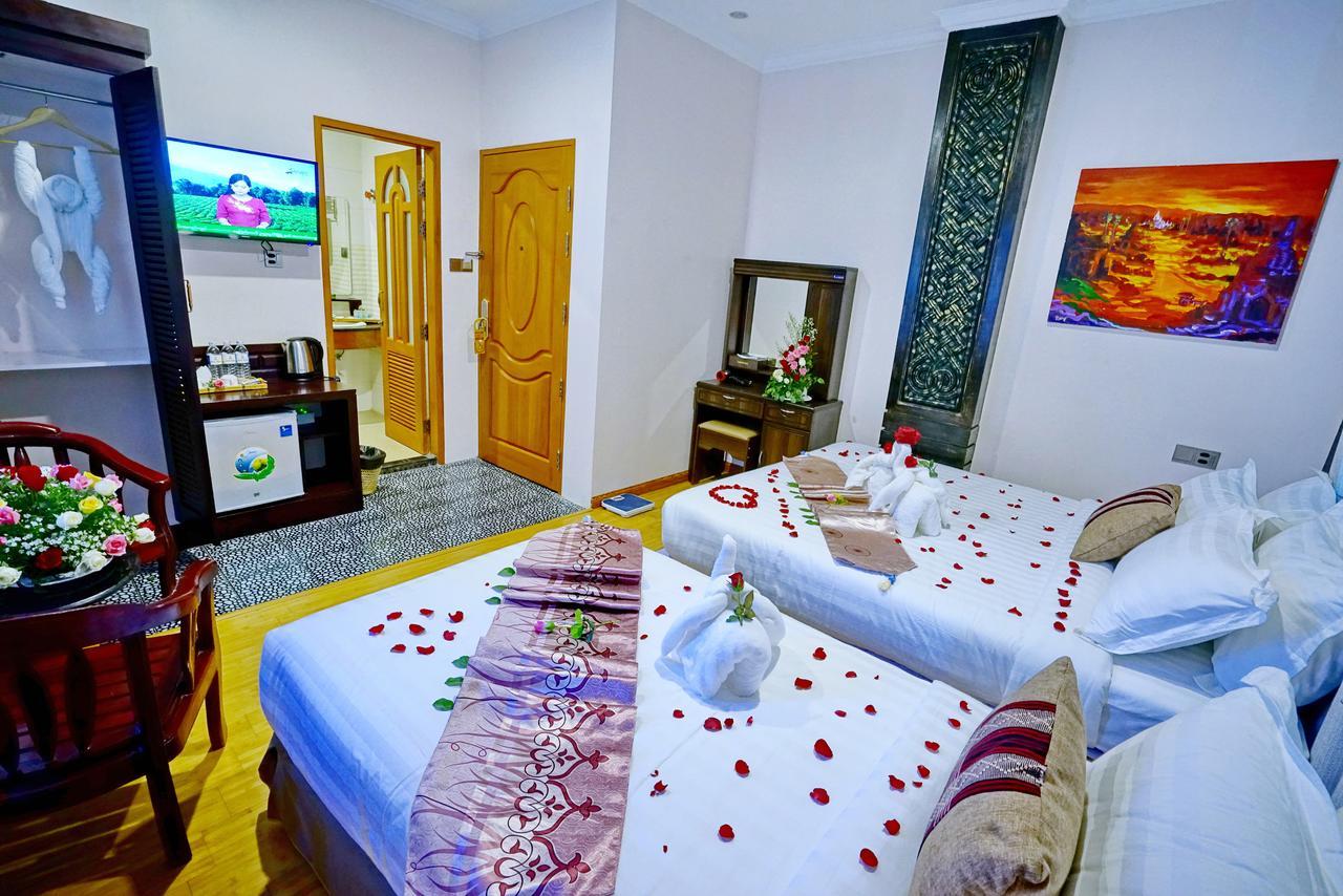 Hotel Boss - Mandalay Bagian luar foto